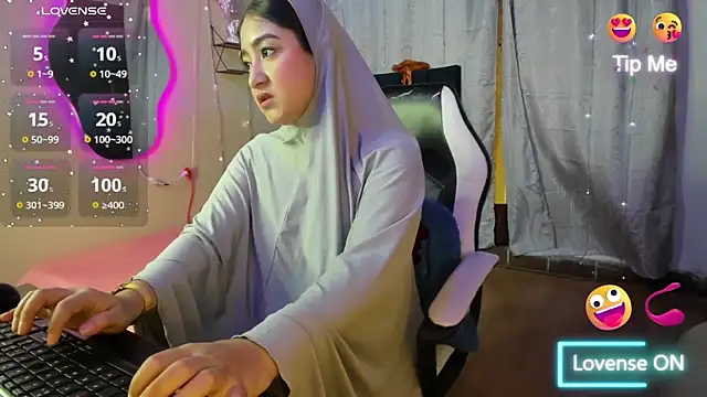 SamiraAwada online show from February 28, 2026, 6:42 pm