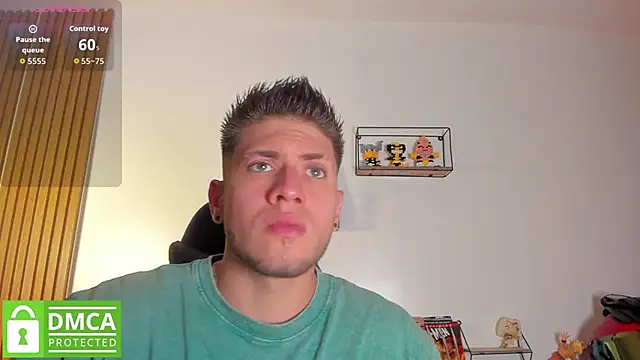 SebastianMaximoff  online show from May 14, 2026, 8:04 pm