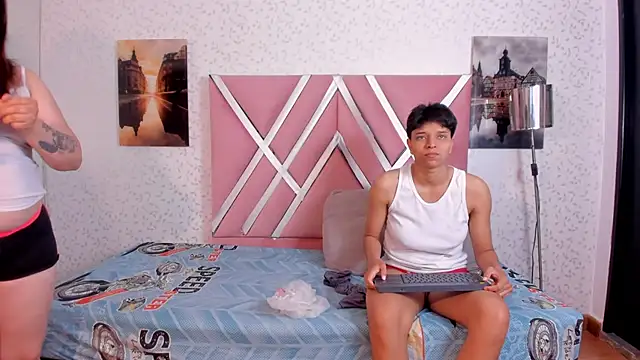 natasha and zoe online show from March 21, 2026, 11:26 am