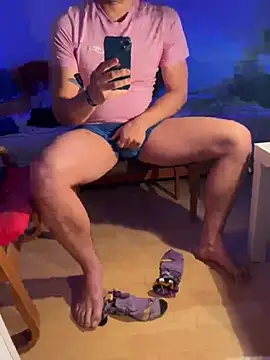 heytherez online show from April 2, 2026, 10:40 pm