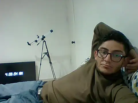 Snapshot of jimfomano1 chatting on February 2, 2026, 12:59 pm jimfomano1 online show from February 2, 2026, 12:59 pm