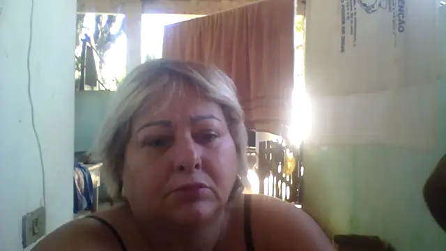 Snapshot of bialoba7 chatting on September 11, 2025, 2:06 pm bialoba7 online show from September 11, 2025, 2:06 pm