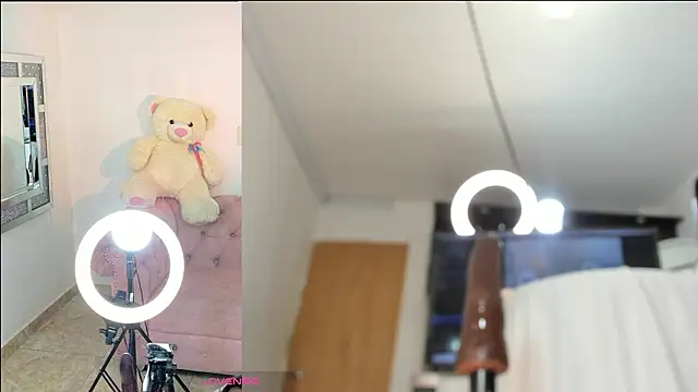 Ashley Jonness  online show from March 6, 2026, 5:15 am