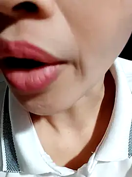 Hana-love2026 online show from February 24, 2026, 5:05 am