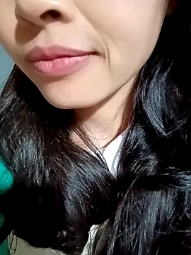 Hana-love2026 online show from March 5, 2026, 1:40 pm