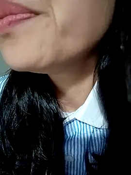 Hana-love2026 online show from March 23, 2026, 6:17 am