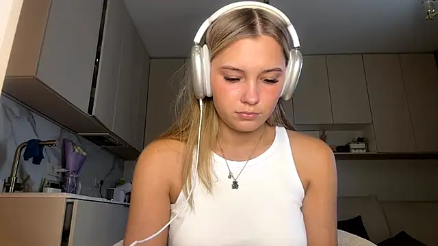 SeveralDip online show from February 25, 2026, 12:26 pm