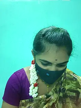 Tamil Hot Shana online show from May 6, 2026, 4:52 am