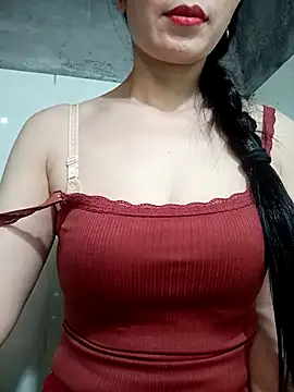 Vyvvyy69 online show from July 4, 2026, 10:21 am