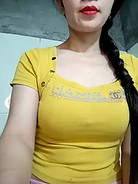 Vyvvyy69 online show from July 7, 2026, 9:52 pm