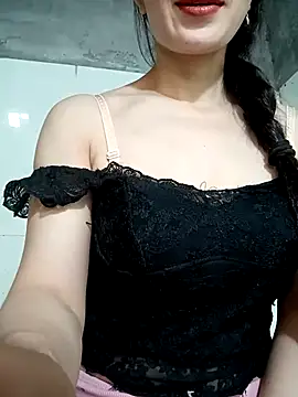Vyvvyy69 online show from July 11, 2026, 10:29 am