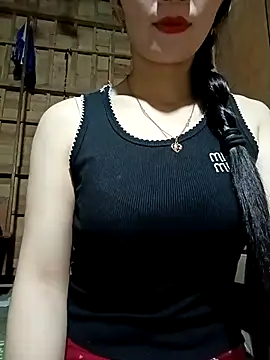 Vyvvyy69 online show from July 28, 2026, 1:43 pm