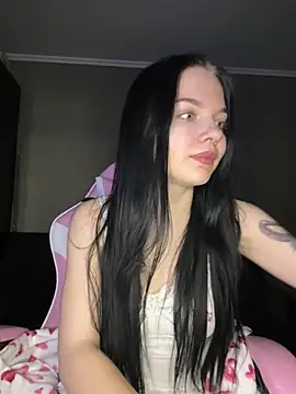 milanoiryx online show from February 6, 2026, 5:49 pm