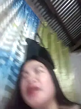 Zyramae 25 online show from February 28, 2026, 5:14 pm