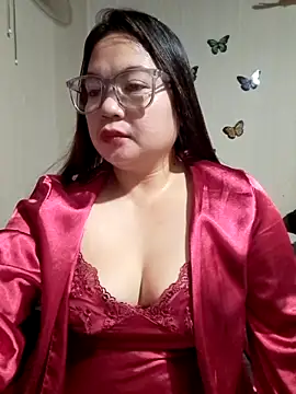 Zyramae 25 online show from June 12, 2026, 11:42 am