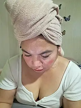 Snapshot of Zyramae_25 chatting on July 7, 2026, 3:09 am Zyramae 25 online show from July 7, 2026, 3:09 am