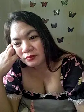 Snapshot of Zyramae_25 chatting on July 25, 2026, 2:20 am Zyramae 25 online show from July 25, 2026, 2:20 am