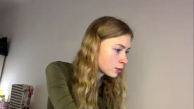 Flexiblegirl online show from February 22, 2026, 5:22 pm