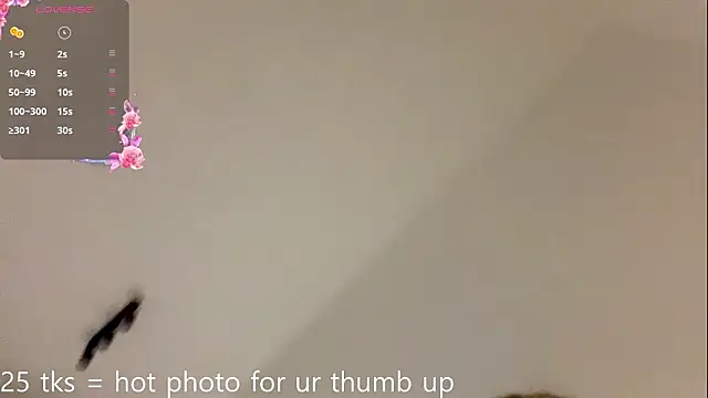 Flexiblegirl online show from March 12, 2026, 7:20 pm