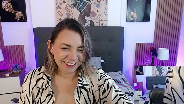 milfsecret69 online show from May 9, 2026, 11:04 am