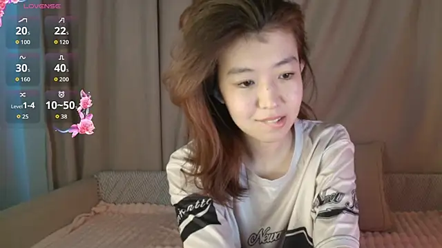 minny moon online show from March 22, 2026, 3:21 am