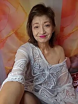 URAN429 online show from April 24, 2026, 5:32 am
