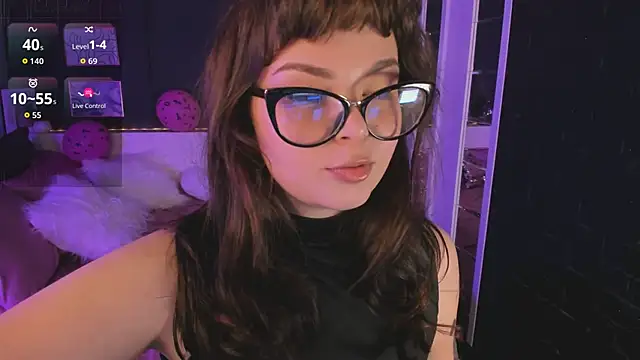 Maykinkya online show from February 12, 2026, 1:50 pm