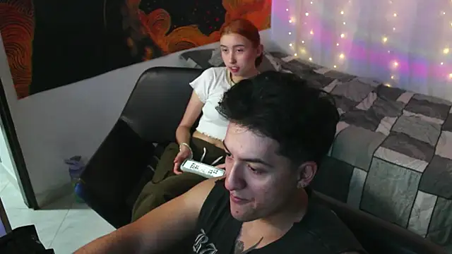 RoseSinsDonViktor online show from May 7, 2026, 1:33 am