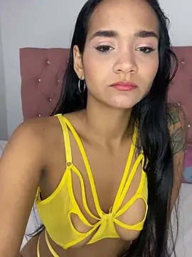 Maria x Alejandra online show from February 22, 2026, 7:34 pm