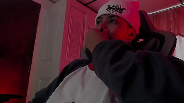 D3v1L88 online show from February 1, 2026, 6:39 pm