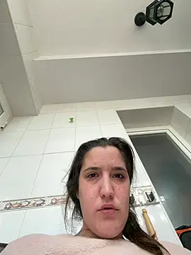 negroybrenda online show from February 4, 2026, 11:49 am