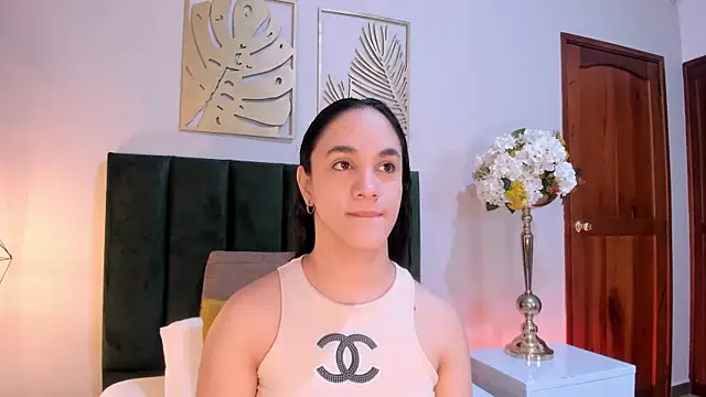 CelesteQueeen online show from June 20, 2026, 12:19 pm