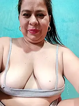 Diana 006 online show from June 19, 2026, 7:17 pm