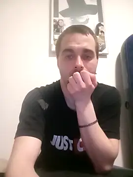 Hanys1912 online show from February 12, 2026, 5:41 pm