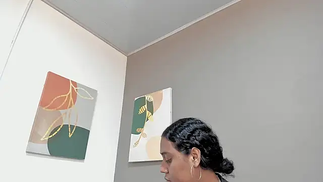 Nico Hillx online show from June 14, 2026, 8:11 pm