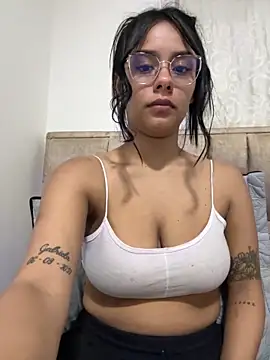 Annivalencia online show from February 3, 2026, 3:37 am