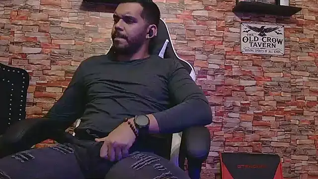 damon69696 online show from February 4, 2026, 7:25 am