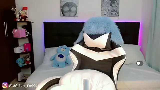 Snapshot of Madison_Rossee chatting on March 14, 2026, 9:09 pm Madison Rossee online show from March 14, 2026, 9:09 pm