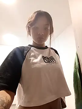 sexymoriii online show from February 12, 2026, 5:19 pm