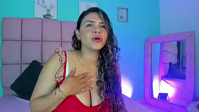 mar coral online show from February 1, 2026, 8:40 pm