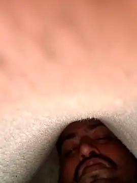 hunterkingshan online show from February 5, 2026, 10:03 pm