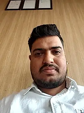 hunterkingshan online show from March 26, 2026, 6:08 am