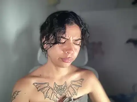 Antonia-bloom online show from March 3, 2026, 4:18 am