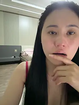 czamabe online show from March 18, 2026, 2:09 pm