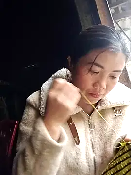 Lyly-highlandgirl online show from February 7, 2026, 7:56 am