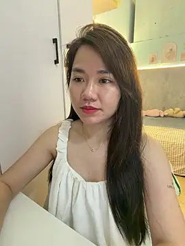 Amy8386 online show from June 18, 2026, 9:58 am