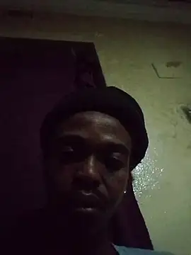 Snapshot of LLYSL chatting on February 11, 2026, 11:10 pm LLYSL online show from February 11, 2026, 11:10 pm