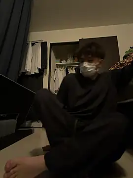 Snapshot of OCHAZUKE123 chatting on April 4, 2026, 11:18 am OCHAZUKE123 online show from April 4, 2026, 11:18 am