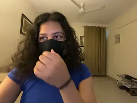 Anna girl22 online show from June 7, 2026, 2:54 pm