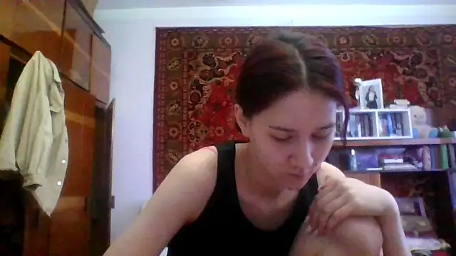 Snapshot of NickiKisinger chatting on March 29, 2026, 5:07 am NickiKisinger online show from March 29, 2026, 5:07 am